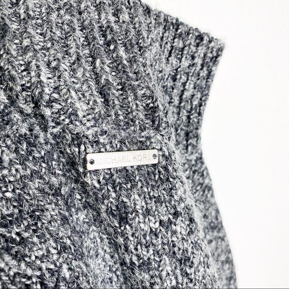 NWT Michael Kors Turtleneck Colorblock Sweater - Picture 8 of 8